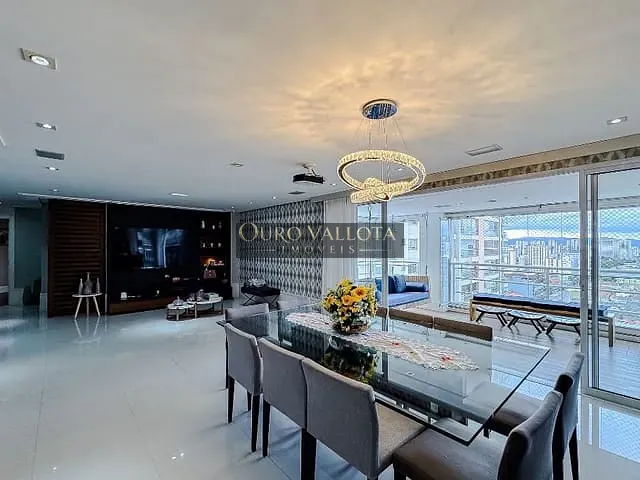 Apartamento com 227m² 3 quartos e 5 banheiros, à venda, no bairro Tatuapé em São Paulo