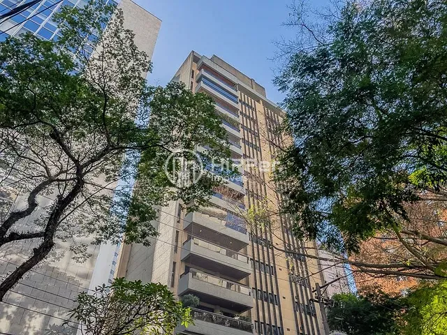 Apartamento 3 quartos e 5 banheiros, à venda, no bairro Jardim Paulista em São Paulo