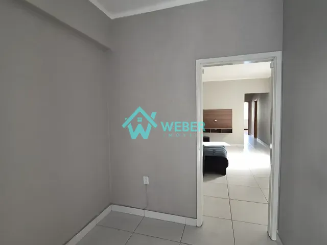 Apartamento 3 quartos e 2 banheiros, para alugar, no bairro Centro em Novo Hamburgo