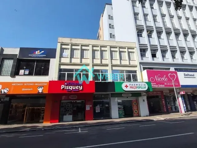 Apartamento 3 quartos e 2 banheiros, para alugar, no bairro Centro em Novo Hamburgo