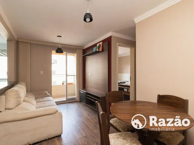 Apartamento 2 quartos e 2 banheiros, para alugar, no bairro Portão em Curitiba