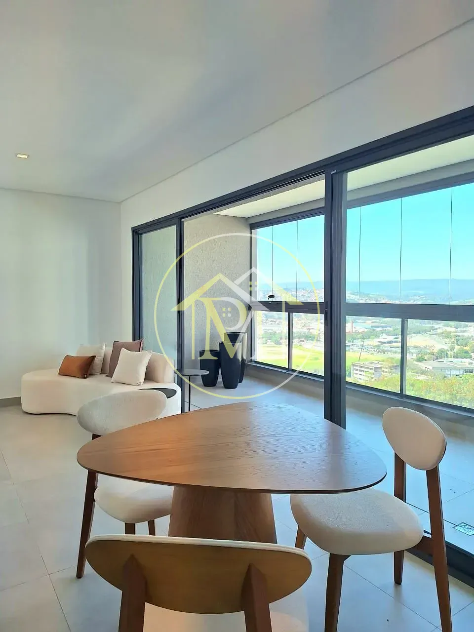 Apartamento, 3 quartos, 95 m² - Foto 2