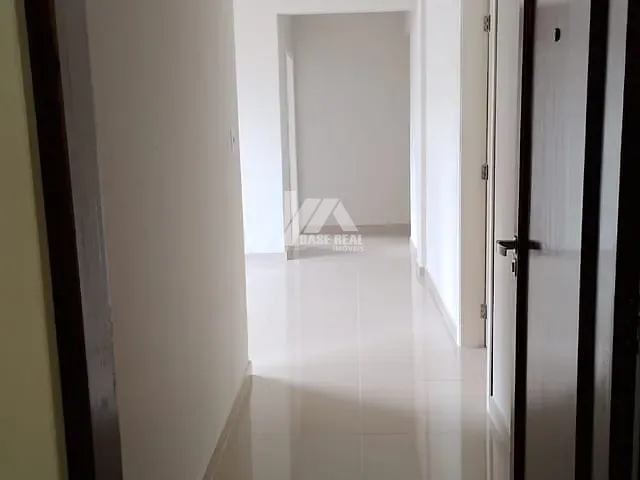 Apartamento com 110m² 3 quartos e 1 banheiro, à venda, no bairro Centro em Ponta Grossa