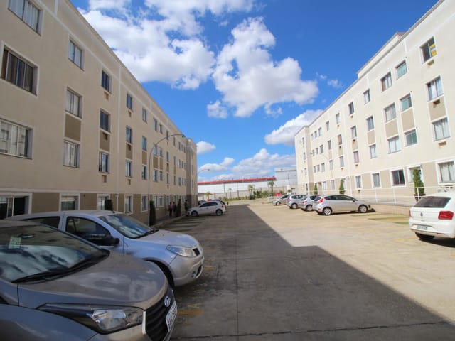 Apartamento com 55m² 2 quartos e 1 banheiro, à venda ou para alugar, no bairro Jardim Carvalho em Ponta Grossa
