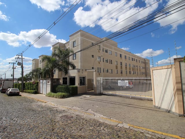 Apartamento com 55m² 2 quartos e 1 banheiro, à venda ou para alugar, no bairro Jardim Carvalho em Ponta Grossa