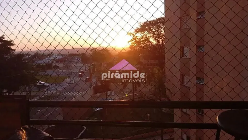 Apartamento, 4 quartos, 105 m² - Foto 1