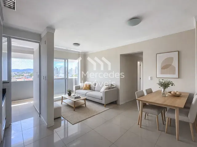 Apartamento 3 quartos e 2 banheiros, à venda, no bairro São Judas em Itajaí