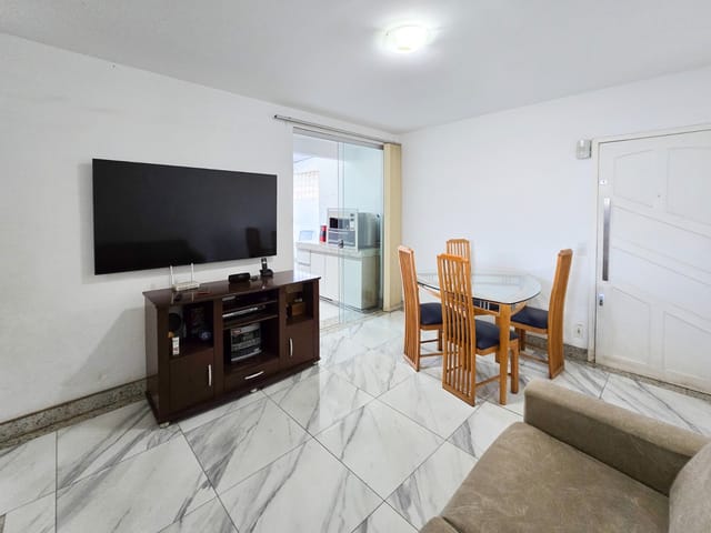 Apartamento 3 quartos e 2 banheiros, à venda, no bairro Castelo em Belo Horizonte