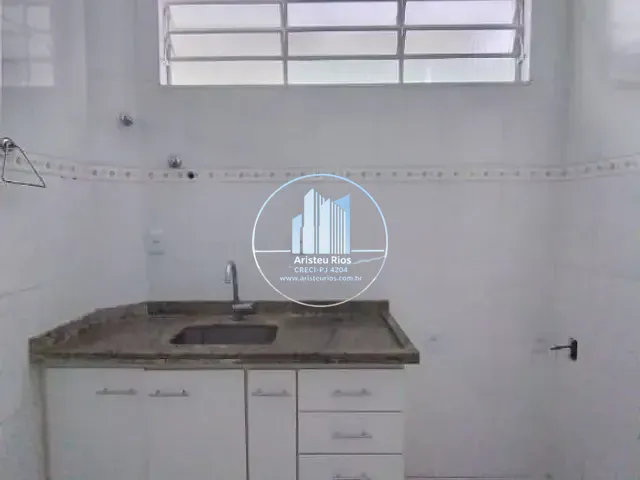 Apartamento com 70m² 2 quartos e 2 banheiros, à venda, no bairro Centro em Pouso Alegre