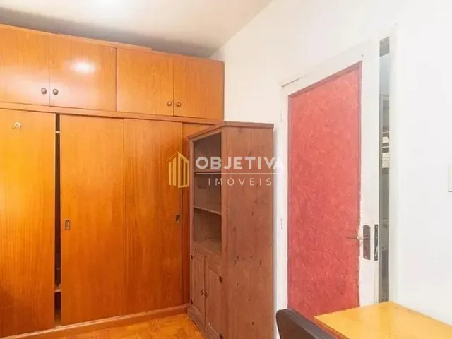 Apartamento 2 quartos e 1 banheiro, à venda, no bairro Moinhos de Vento em Porto Alegre