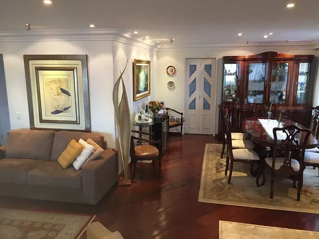 Apartamento 4 quartos e 6 banheiros, à venda, no bairro Vila Uberabinha em São Paulo