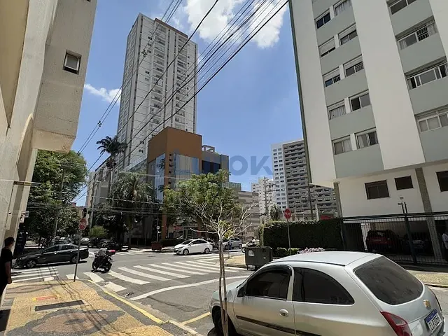 Apartamento com 40m² 1 quarto e 1 banheiro, à venda ou para alugar, no bairro Vila Itapura em Campinas