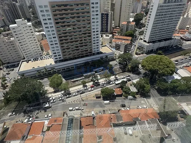 Apartamento com 40m² 1 quarto e 1 banheiro, à venda ou para alugar, no bairro Vila Itapura em Campinas