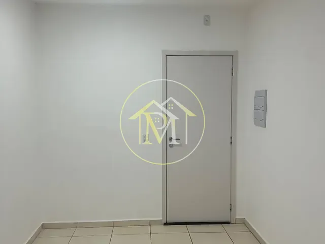 Apartamento 2 quartos e 1 banheiro, para alugar, no bairro Jardim Bertanha em Sorocaba