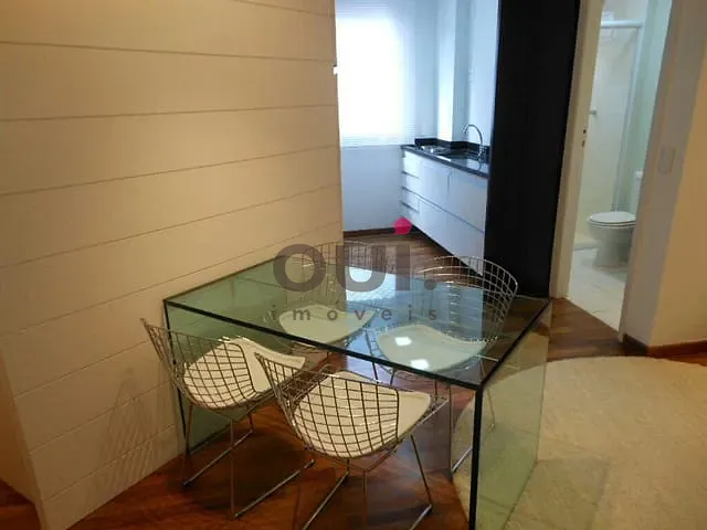 Apartamento 1 quarto e 1 banheiro, à venda, no bairro Vila Nova Conceição em São Paulo