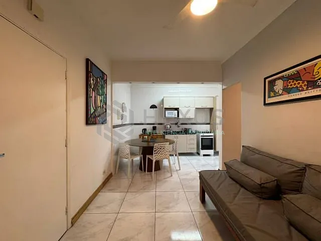 Apartamento 2 quartos e 1 banheiro, à venda, no bairro Tombo em Guarujá