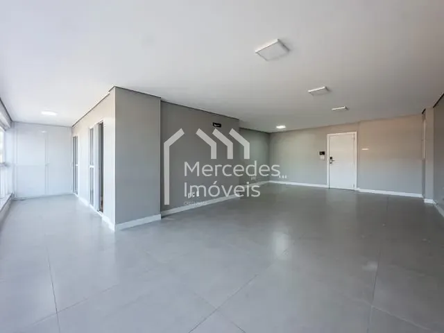 Apartamento com 110m² 2 quartos e 2 banheiros, à venda, no bairro Cabeçudas em Itajaí