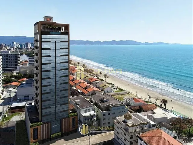 Apartamento com 150m² 3 quartos e 4 banheiros, à venda, no bairro Perequê em Porto Belo