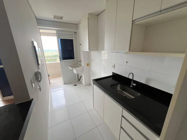 Apartamento com 105m² 3 quartos e 2 banheiros, para alugar, no bairro Gleba Palhano em Londrina