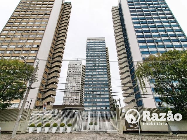 Apartamento 3 quartos e 3 banheiros, para alugar, no bairro Alto da Rua XV em Curitiba
