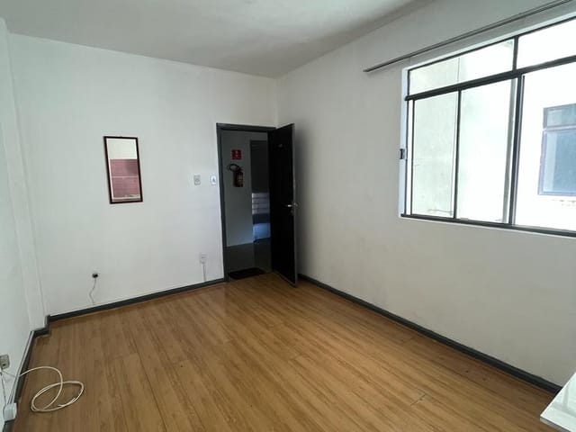 Foto do Apartamento - Apartamento à venda, 2 Quartos com armários, 50M², Centro, Londrina - PR | ZBM NEGOCIOS IMOBILIARIOS