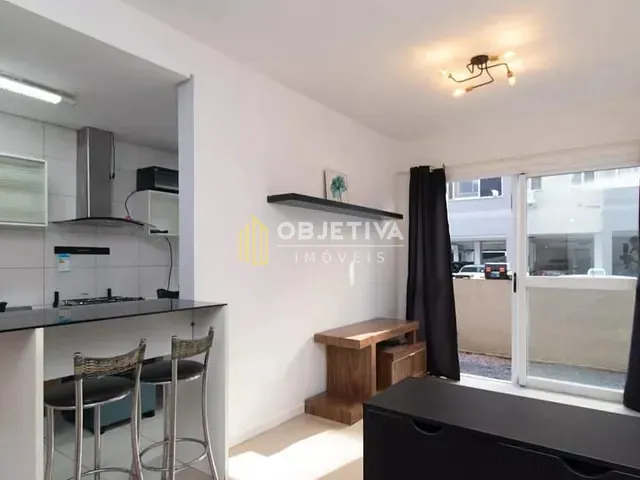 Apartamento 1 quarto e 1 banheiro, para alugar, no bairro Santa Tereza em Porto Alegre