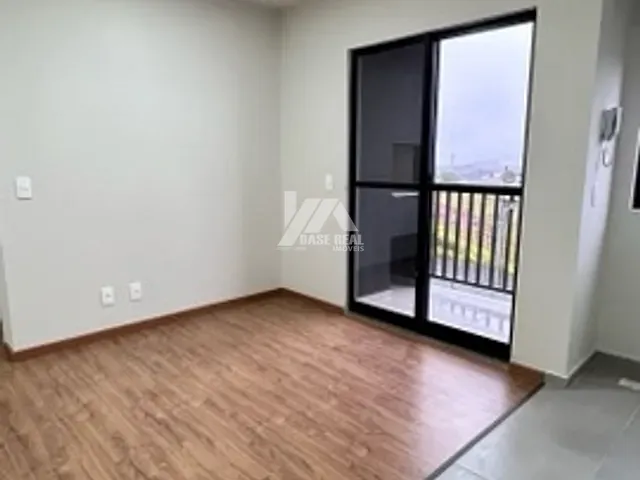 Apartamento 3 quartos e 1 banheiro, para alugar, no bairro Batel em Guarapuava
