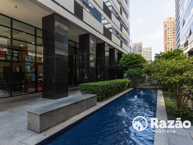 Apartamento 1 quarto e 1 banheiro, para alugar, no bairro Centro Cívico em Curitiba