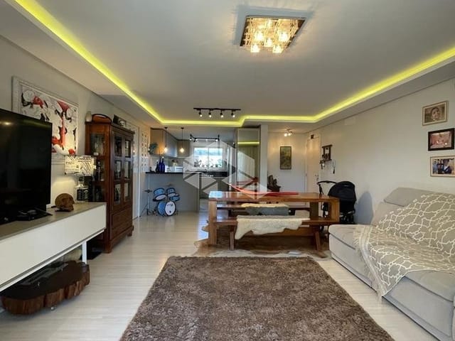 Apartamento com 371m² 3 quartos e 2 banheiros, à venda, no bairro Sanvitto em Caxias do Sul
