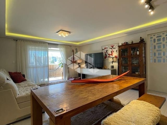 Apartamento com 371m² 3 quartos e 2 banheiros, à venda, no bairro Sanvitto em Caxias do Sul