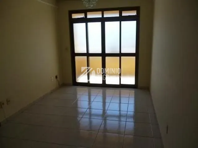 Apartamento 2 quartos e 1 banheiro, à venda, no bairro Bom Retiro em Uberaba