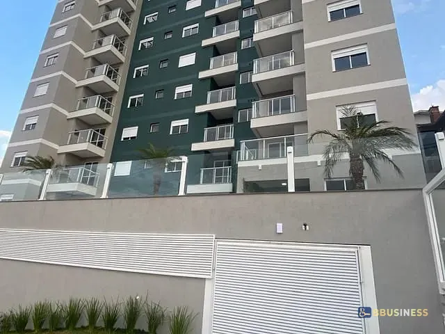 Apartamento 2 quartos e 1 banheiro, à venda, no bairro Cinqüentenário em Caxias do Sul