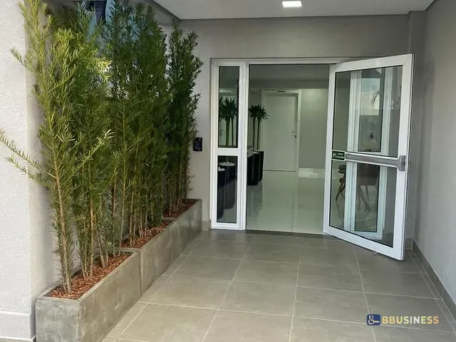 Apartamento 2 quartos e 1 banheiro, à venda, no bairro Cinqüentenário em Caxias do Sul