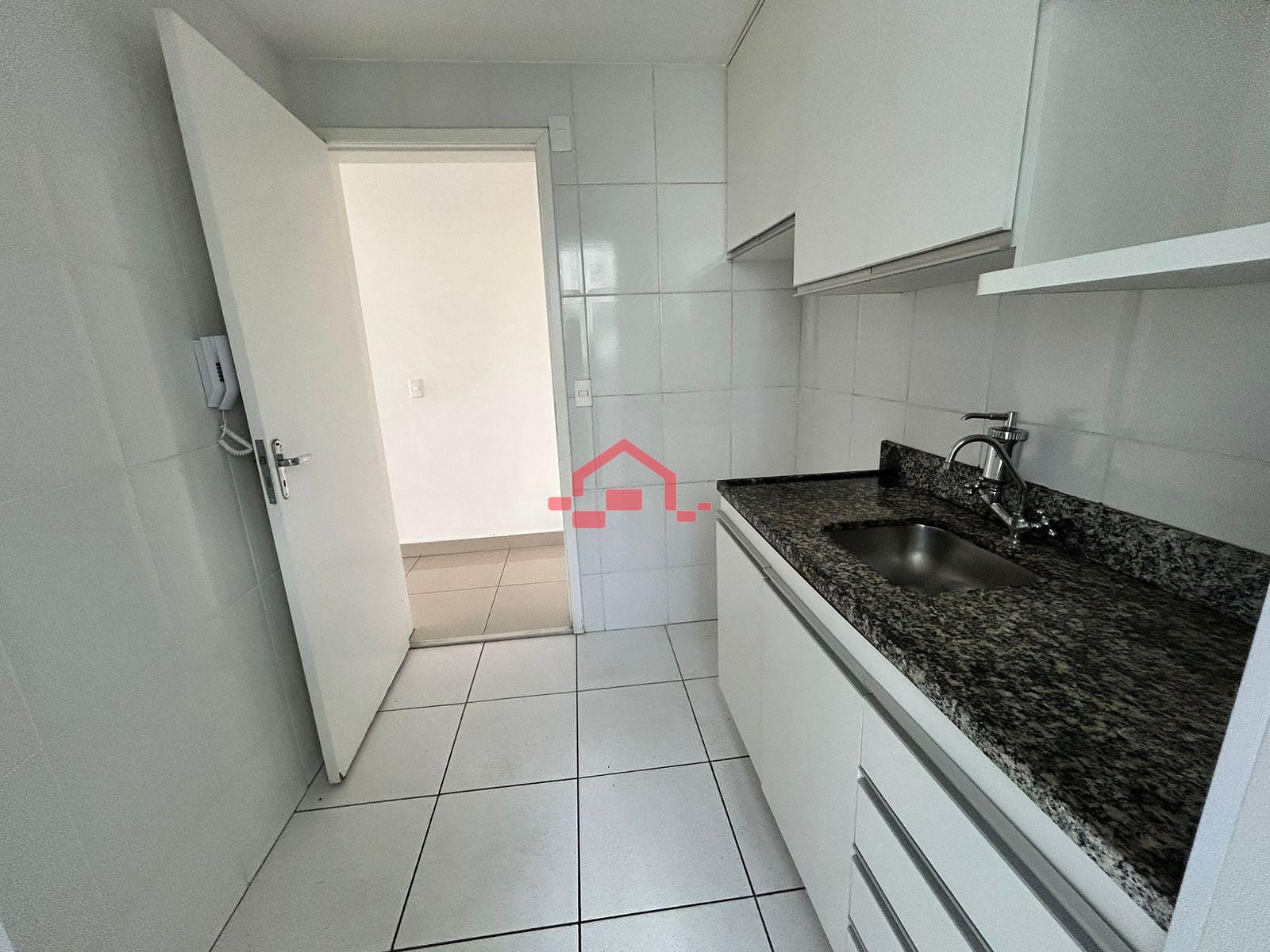 Apartamento para alugar com 3 quartos, 70m² - Foto 11