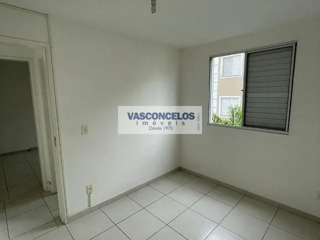 Apartamento 2 quartos e 1 banheiro, à venda ou para alugar, no bairro Vila Tesouro em São José dos Campos