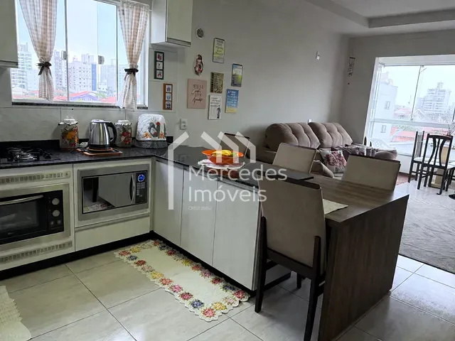 Apartamento com 71m² 2 quartos e 2 banheiros, à venda, no bairro Gravatá em Navegantes