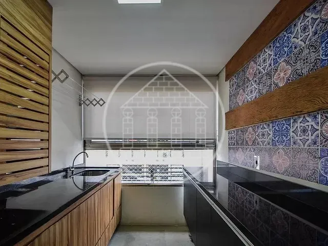 Apartamento com 75m² 1 quarto e 2 banheiros, à venda, no bairro Jardim das Acácias em São Paulo