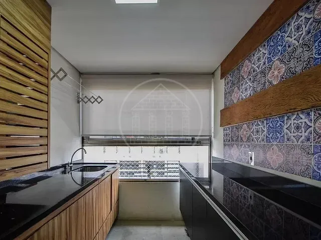 Apartamento com 75m² 1 quarto e 2 banheiros, à venda, no bairro Jardim das Acácias em São Paulo