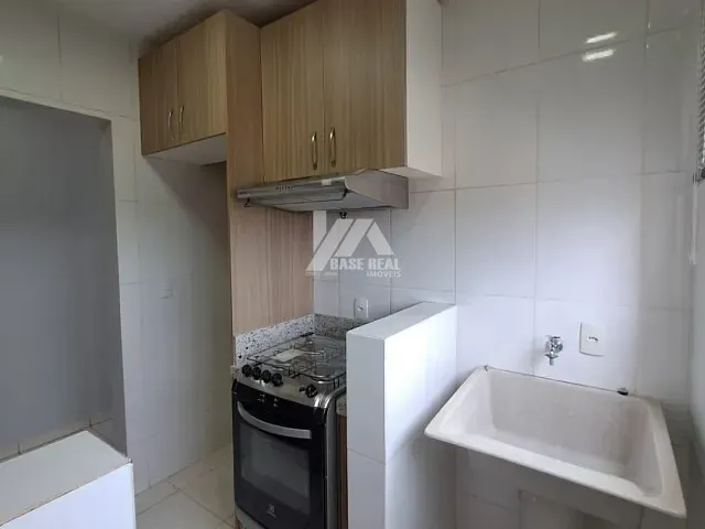 Apartamento 3 quartos e 1 banheiro, à venda, no bairro Uvaranas em Ponta Grossa