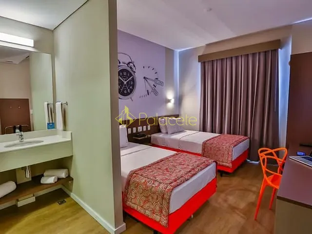 Apartamento com 18m² 1 quarto e 1 banheiro, à venda, no bairro Quadra Coberta em Pindamonhangaba