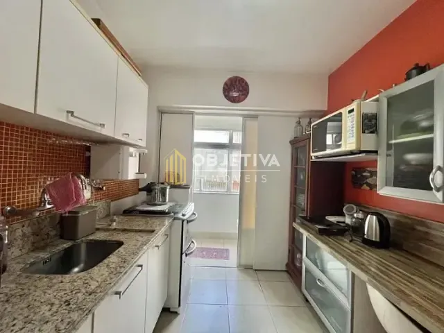 Apartamento 2 quartos e 2 banheiros, à venda, no bairro Higienópolis em Porto Alegre