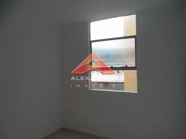Apartamento com 78m² 2 quartos e 1 banheiro, para alugar, no bairro Vila Industrial em São José dos Campos