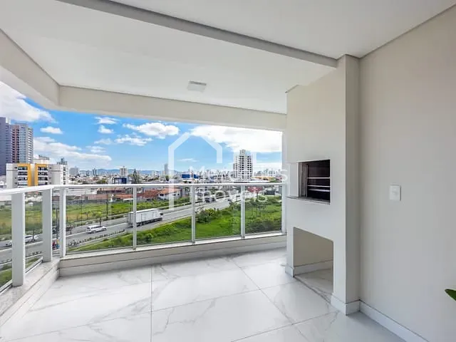 Apartamento 3 quartos e 2 banheiros, à venda, no bairro Ressacada em Itajaí