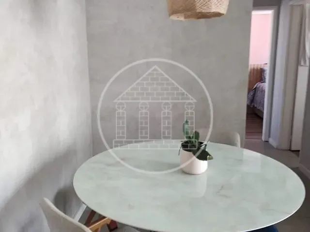 Apartamento 2 quartos e 2 banheiros, à venda, no bairro Jardim Itapeva em São Paulo