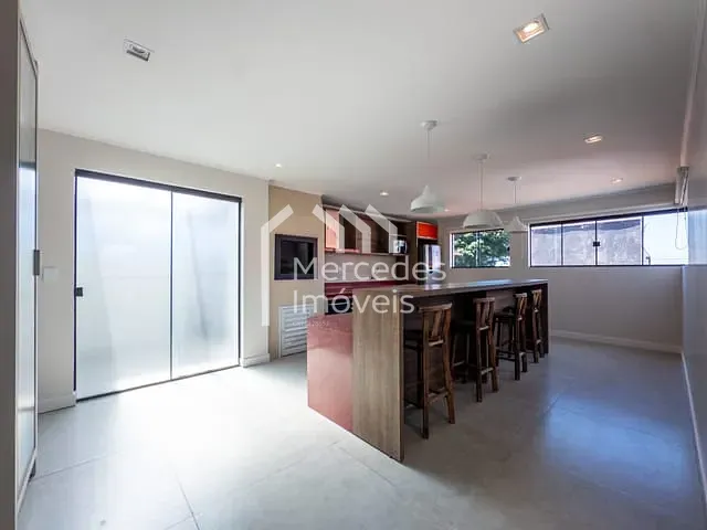 Apartamento com 100m² 2 quartos e 3 banheiros, para alugar, no bairro Fazenda em Itajaí