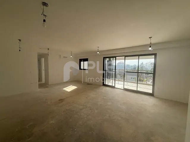 Apartamento com 23000m² 3 quartos e 4 banheiros, à venda, no bairro City América em São Paulo