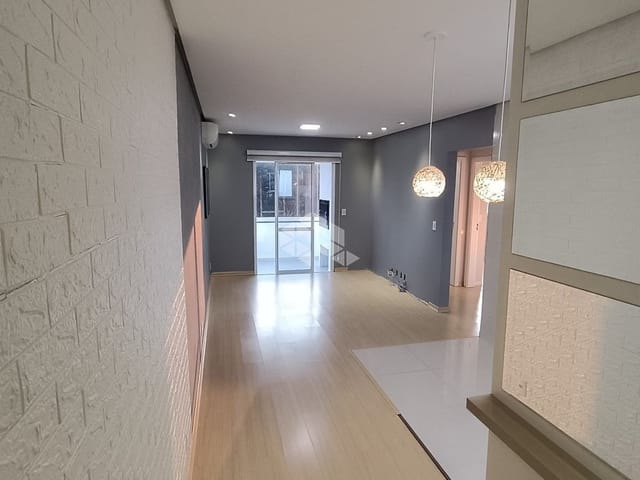 Apartamento 3 quartos e 1 banheiro, à venda, no bairro Ana Rech em Caxias do Sul