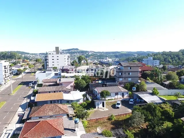 Apartamento com 78m² 3 quartos e 2 banheiros, à venda, no bairro Santa Cruz em Concórdia