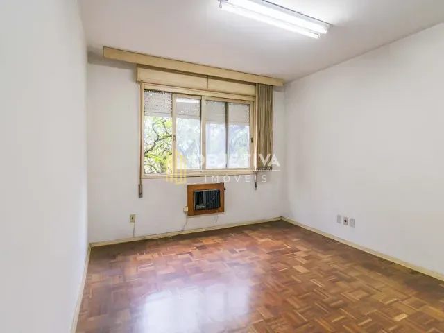 Apartamento 3 quartos e 2 banheiros, à venda, no bairro Centro Histórico em Porto Alegre