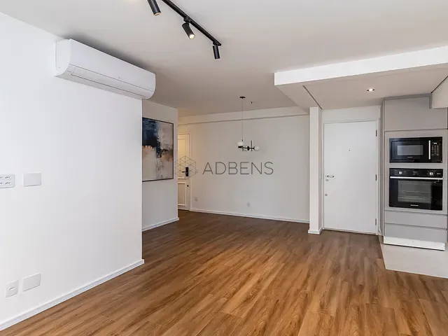 Apartamento 3 quartos e 3 banheiros, à venda, no bairro Vila Olímpia em São Paulo